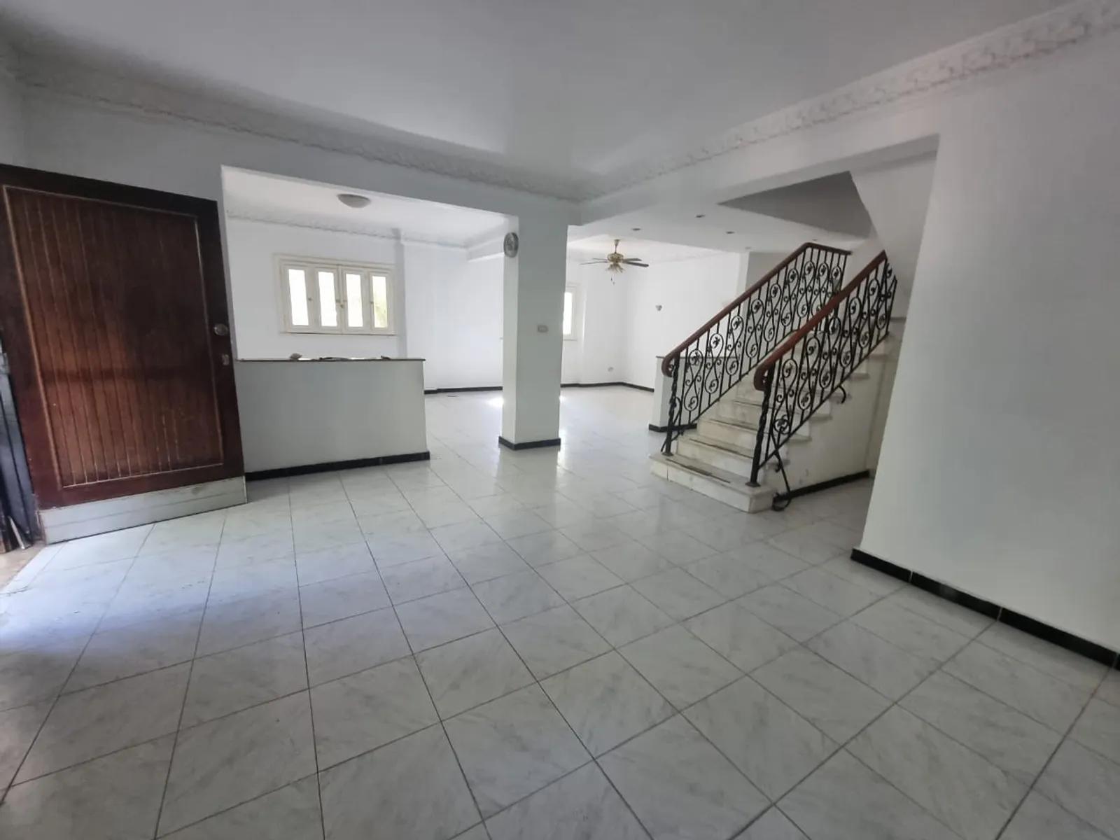 Ground Floors For Sale In Maadi Maadi Sarayat Area: 320 m² consists of 4 Bedrooms 3 Bathrooms Semi furnished 5 stars #3233